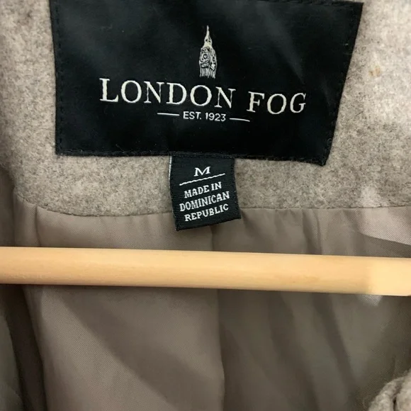 London Fog Women's Classic Gray Peacoat - Picture 4 of 9